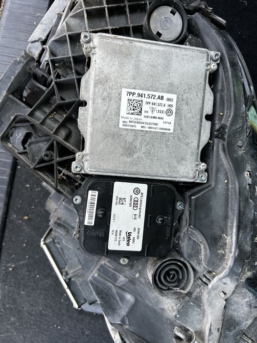 Calculator far , modul far xenon Volkswagen Passat B8 2017