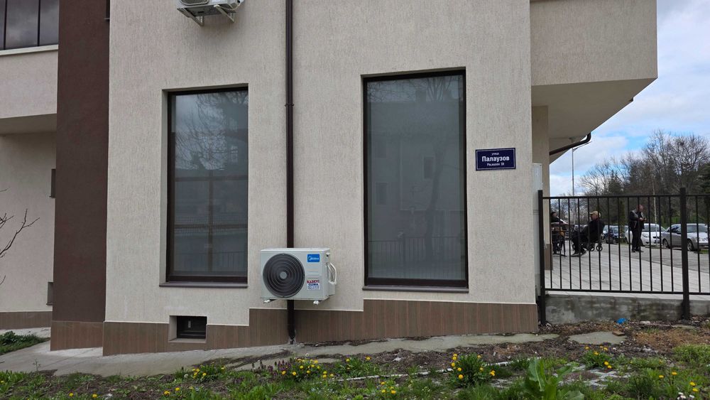 Дава се под наем Магазин в Търговище, Изток 1 - 80 кв.м за 598.23 € - Снимка #3