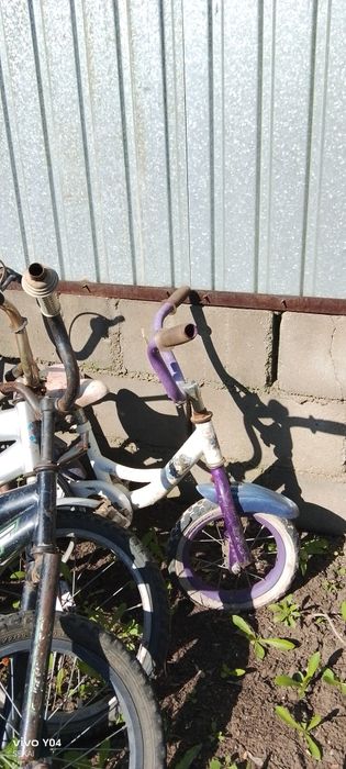 Продаются велосипеды,1сомакат,2скейта