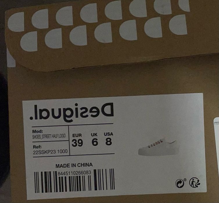 Sneakers/Adidasi/papuci  Desigual de femei