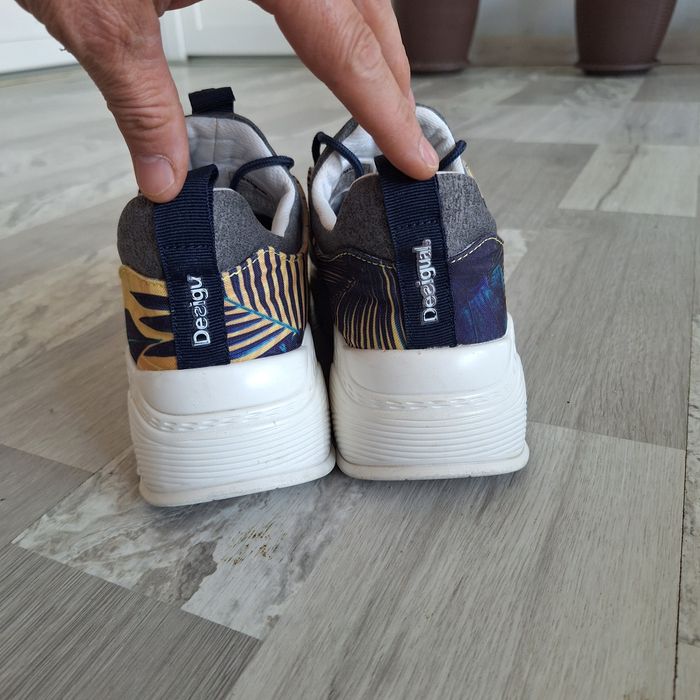 Disguald nr 41 stare bună