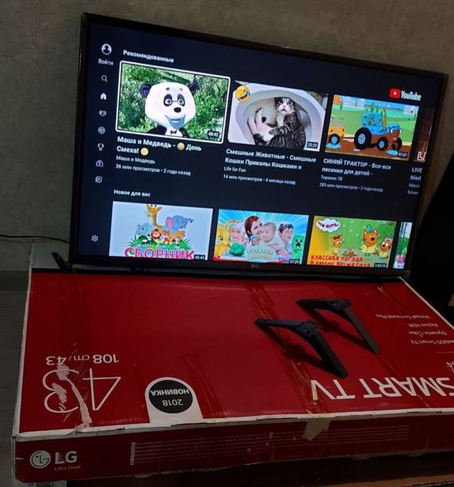 Смарт телевизор LG 109см. С кронштейном.