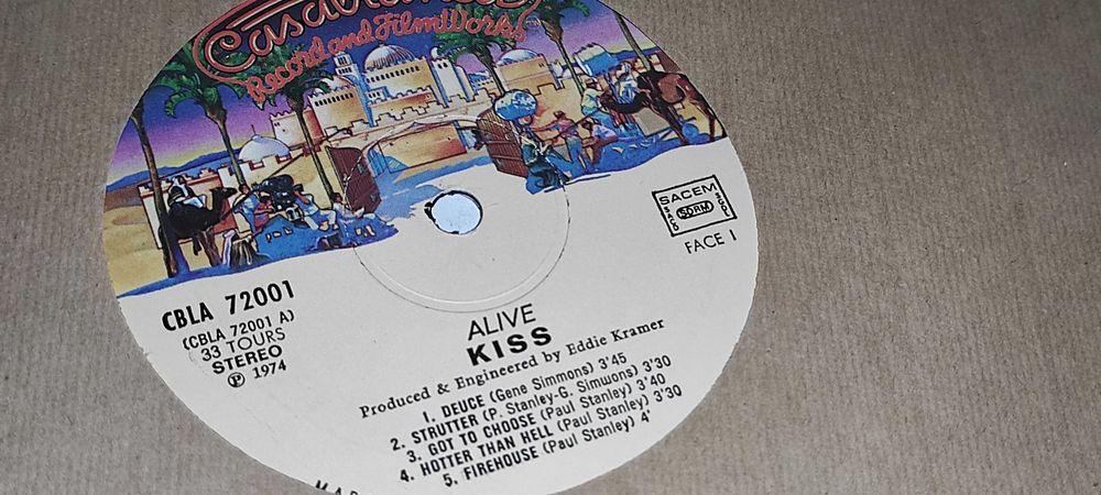 2 viniluri KISS ALIVE - 1975  - pt. colectionari 180 ron