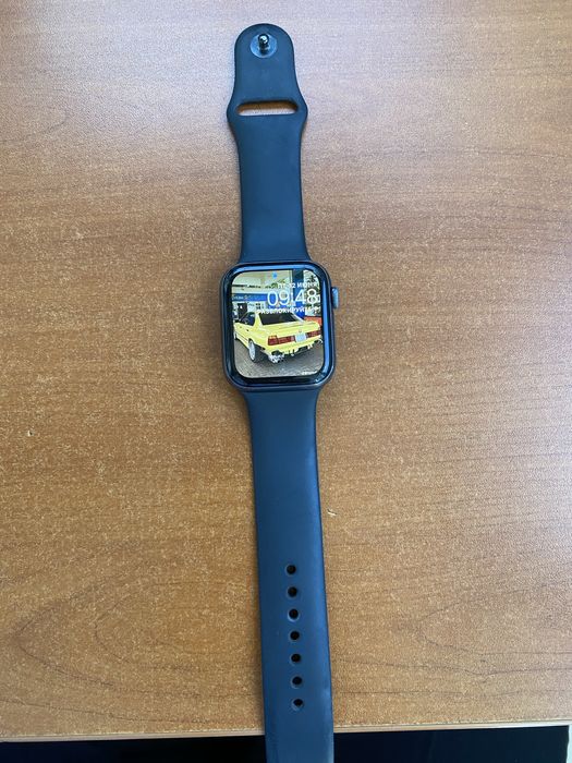Продам apple watch 44 мм