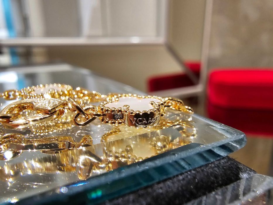 Van Cleef & Arpels VCA Rose Gold Mother 5 Sweet Alhambra Дамска Гривна