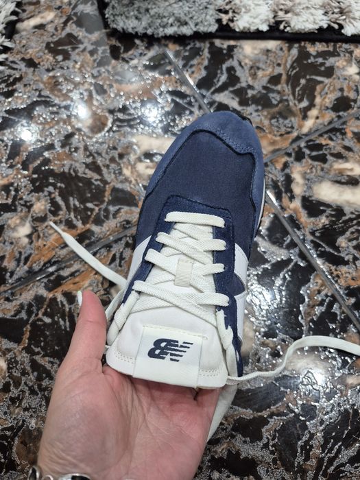 Vand Adidasi New Balance 237
