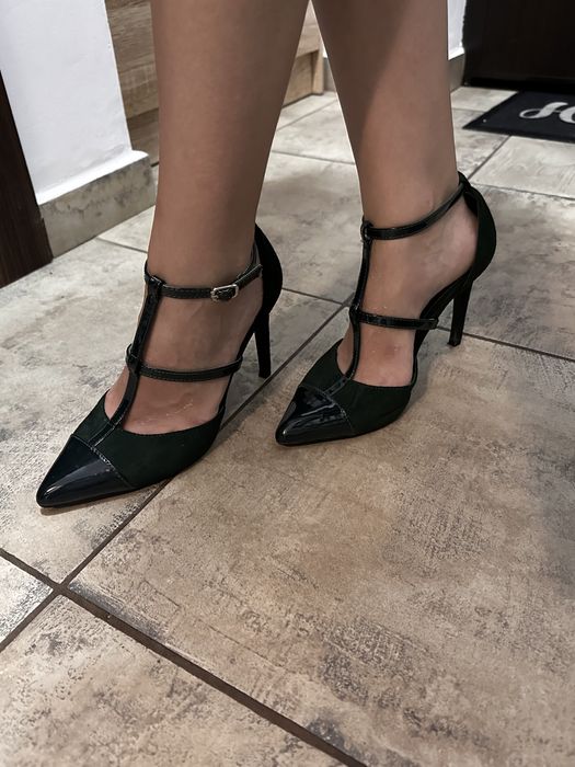 Vând pantofi mărimea 38 Primadonna collection