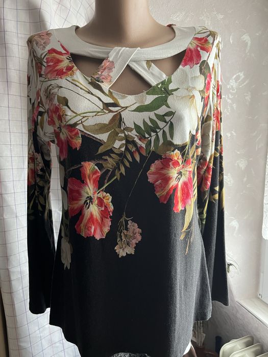 Дамски блузи  с дълъг и къс ръкав