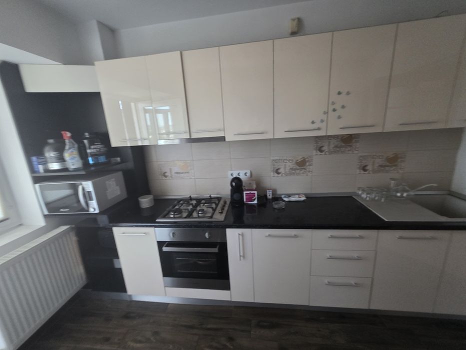 Apartament de inchiriat