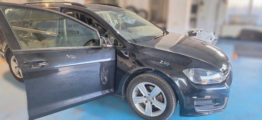 Dezmembrez VW Golf 7 Variant (Break) 1.6 TDI, cod motor CLHB