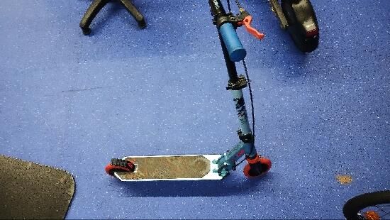 Trotinetă cu Suspensie şi - produs resigilat - (SecondHand) Decathlon