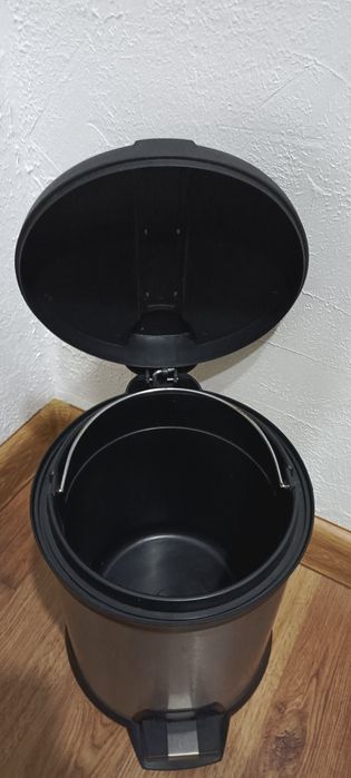 Мусорное ведро 4 л.