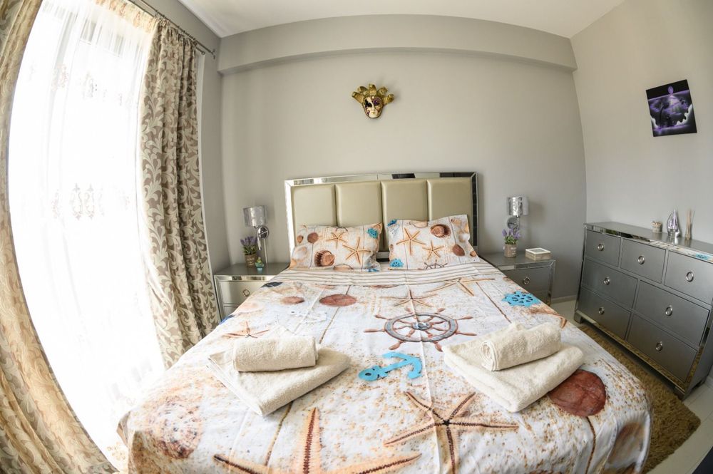 Apartament Building Stefan