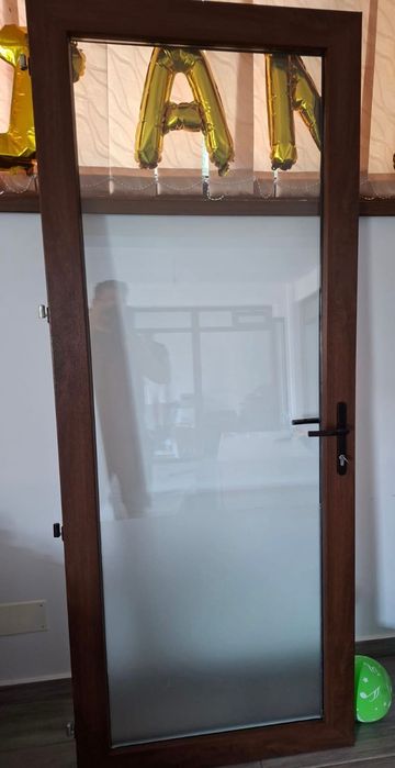 Vând termopane maro