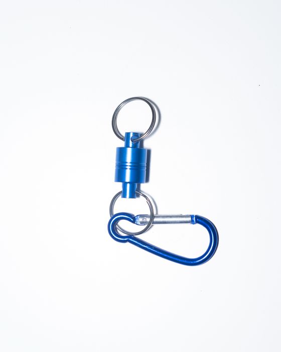 SDtackle Магнит за кеп