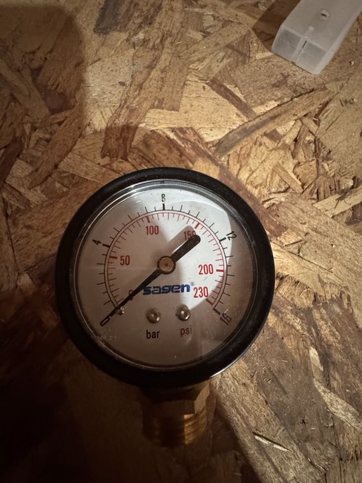 Манометр SAGEN 12 bar / 230 psi