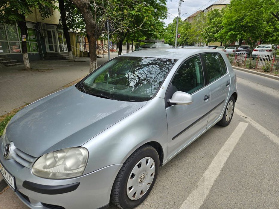 Vând Vw Golf 5 1.9 TDI