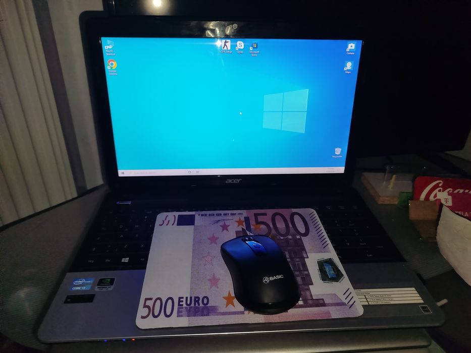 Vând laptop Acer aspire E1 571 g Windows nou 7 intel