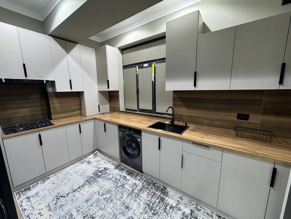 Продам 2 ком Юнусабад 9 квартал Новостройка