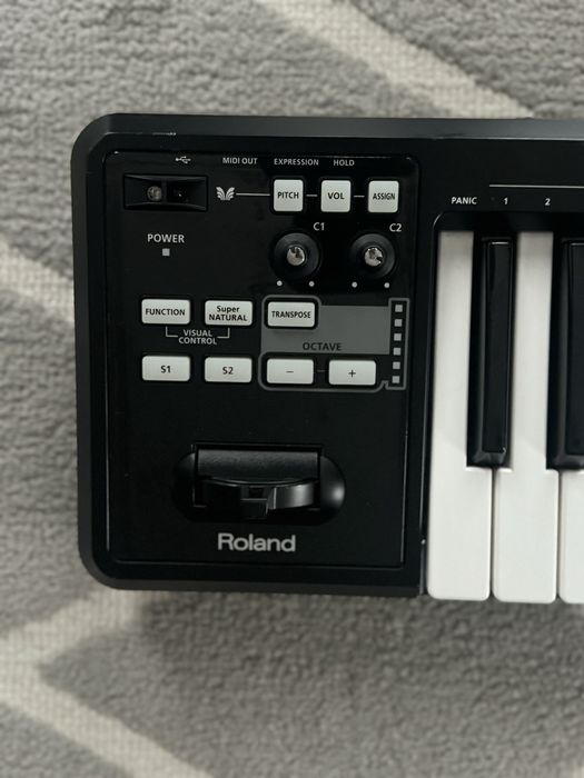 Roland A-49 USB Midi