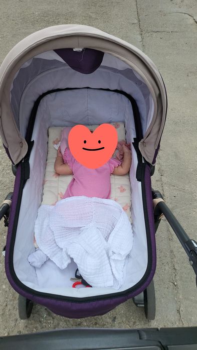 Vând cărucior inglesina 3 in 1