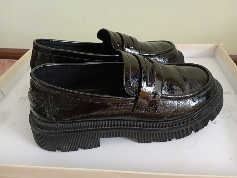 Лоферы женские рр37