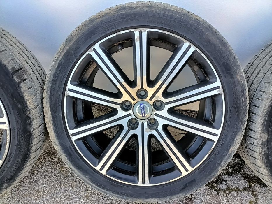 Продавам джанти 18" (цола) 5х108 вътрешен 64.3 оригинални Волво