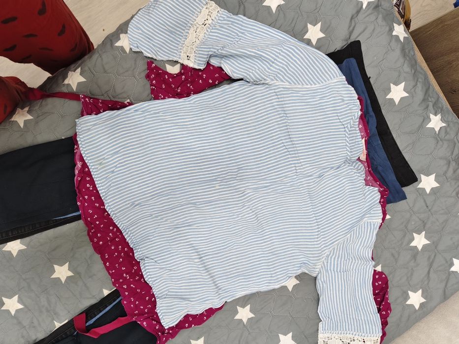 Отдам одежду для беременных