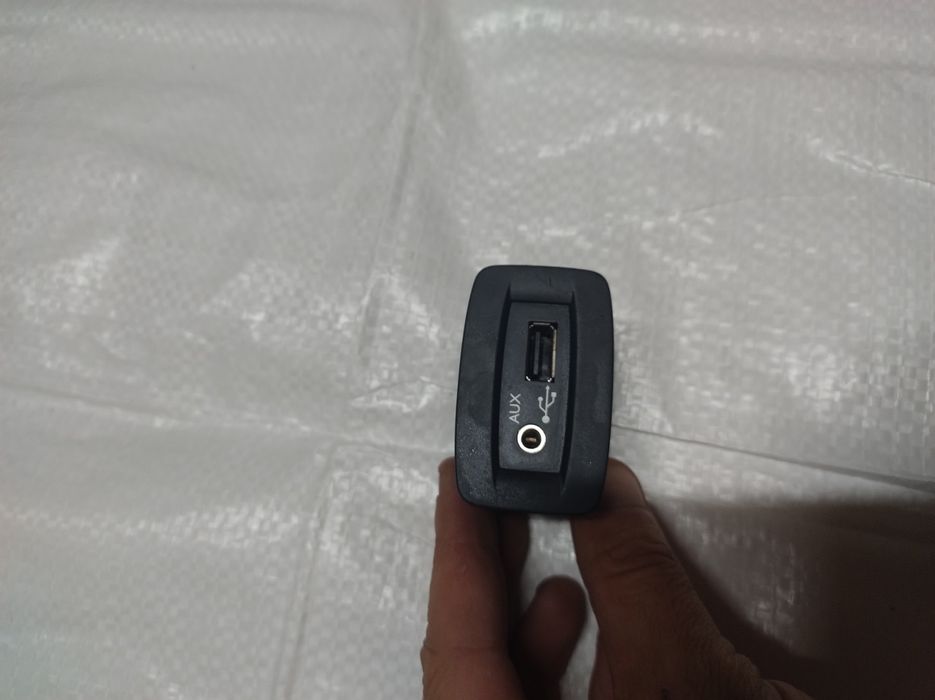 CD   BMW E87, centură, mâner BMW F32/30 plus alte piese