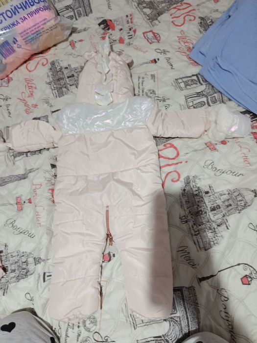 Зимен гащеризон за бебе