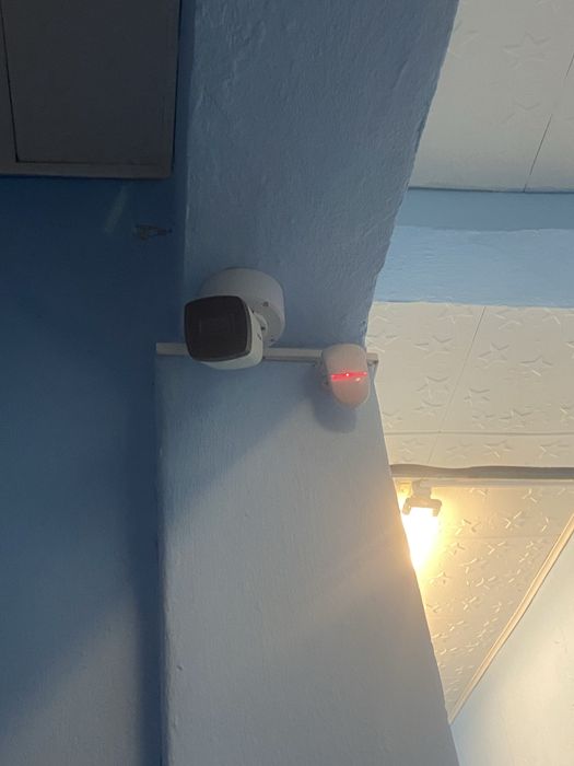 Sistem camere supraveghere si alarma!