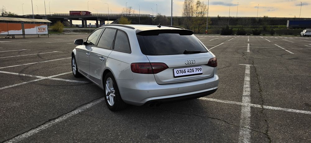 Audi a4 b8 facelift sau schimb cu crafter/sprinter