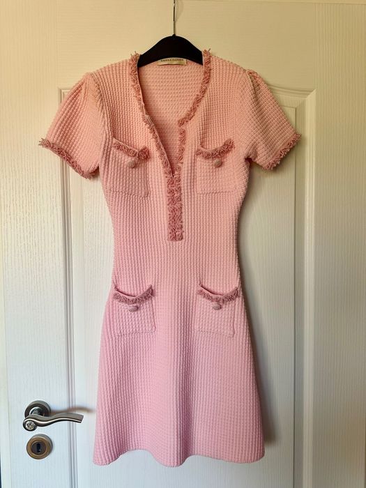 Розова рокля модел Self Portrait