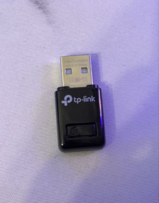 Продам флешку вай фай