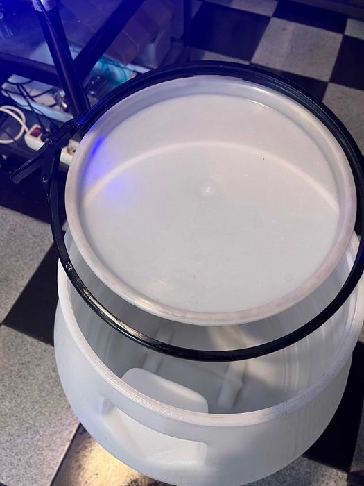 Дебелостенен бидон 80 литра