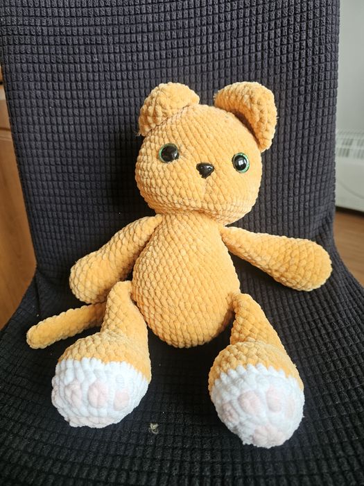 Ръчно изплетени играчки