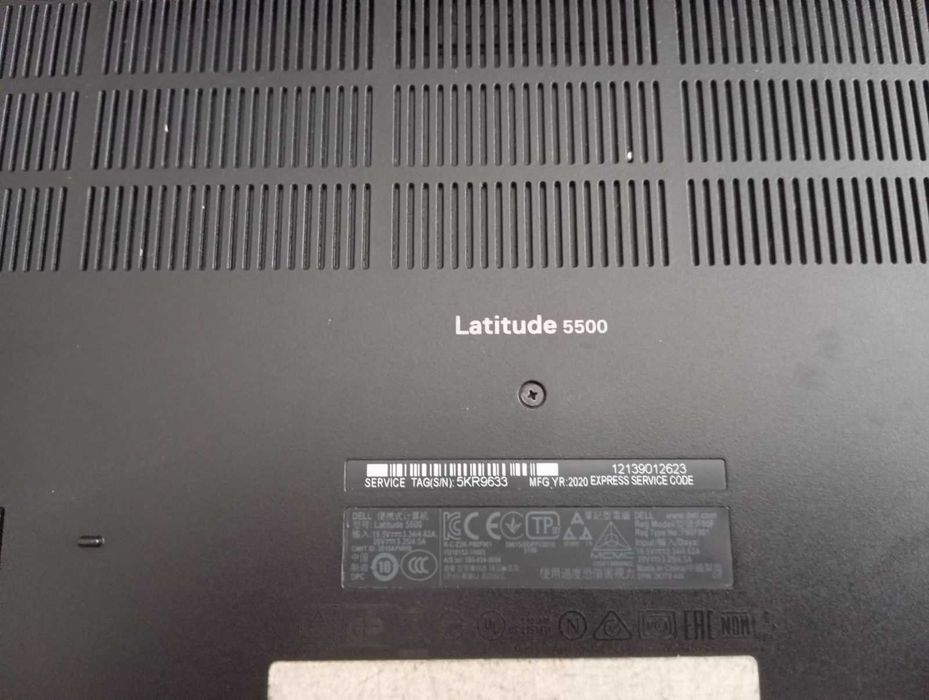 лаптоп Dell latitude 5500