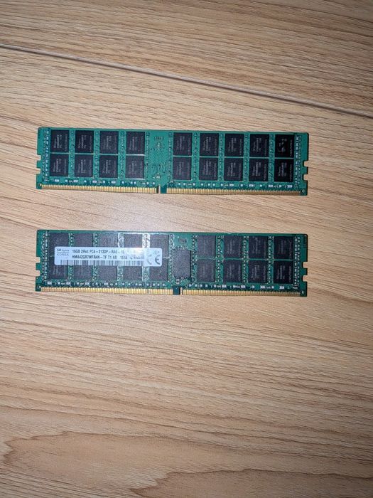 32GB (2x16GB) DDR4 ECC Registered SK Hynix - Pentru Server/Workstation