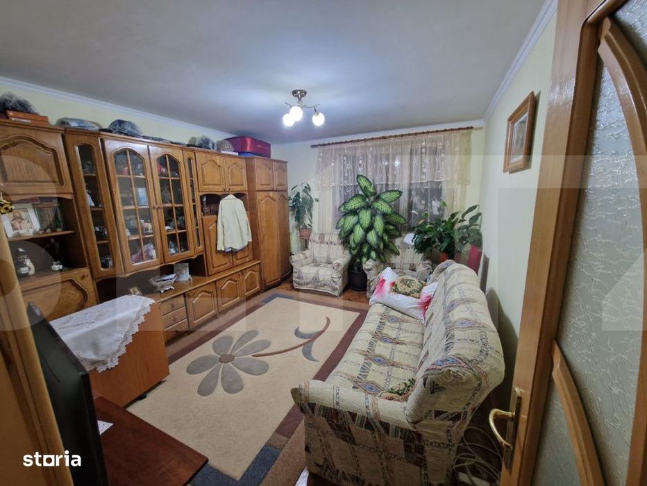 Apartament cu 2 camere renovat, 50 mp utili, zona centrala, municipiul