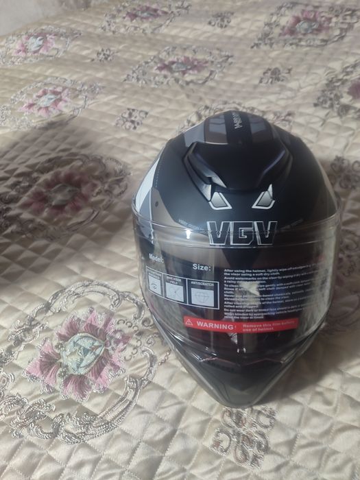 Продам шлем новый