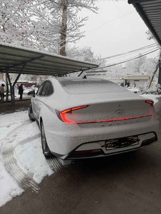 Hyundai sonata sotiladi idela!!!