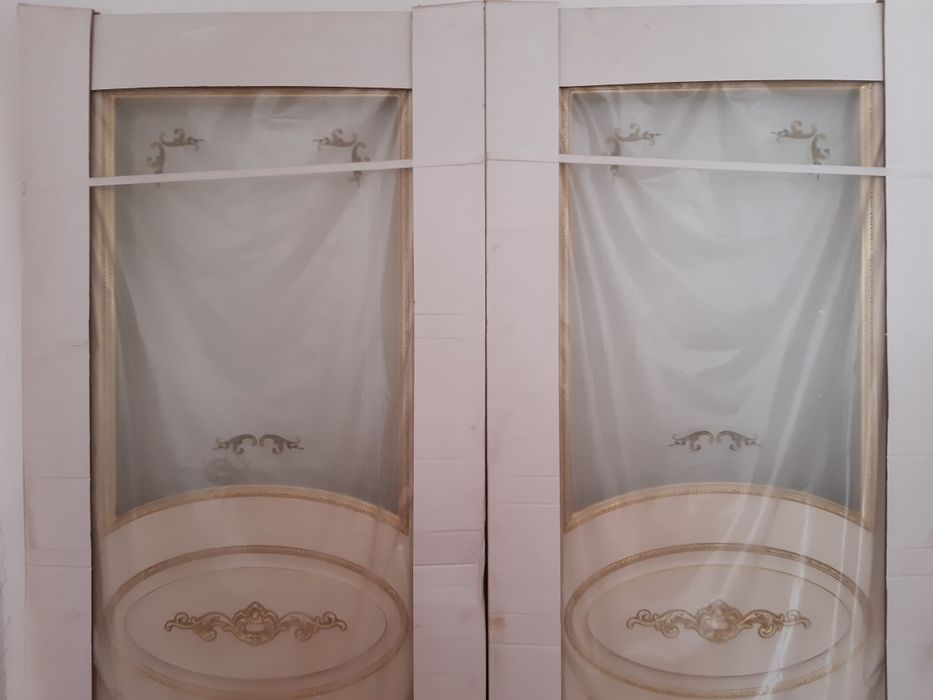 Межкомнатная дверь