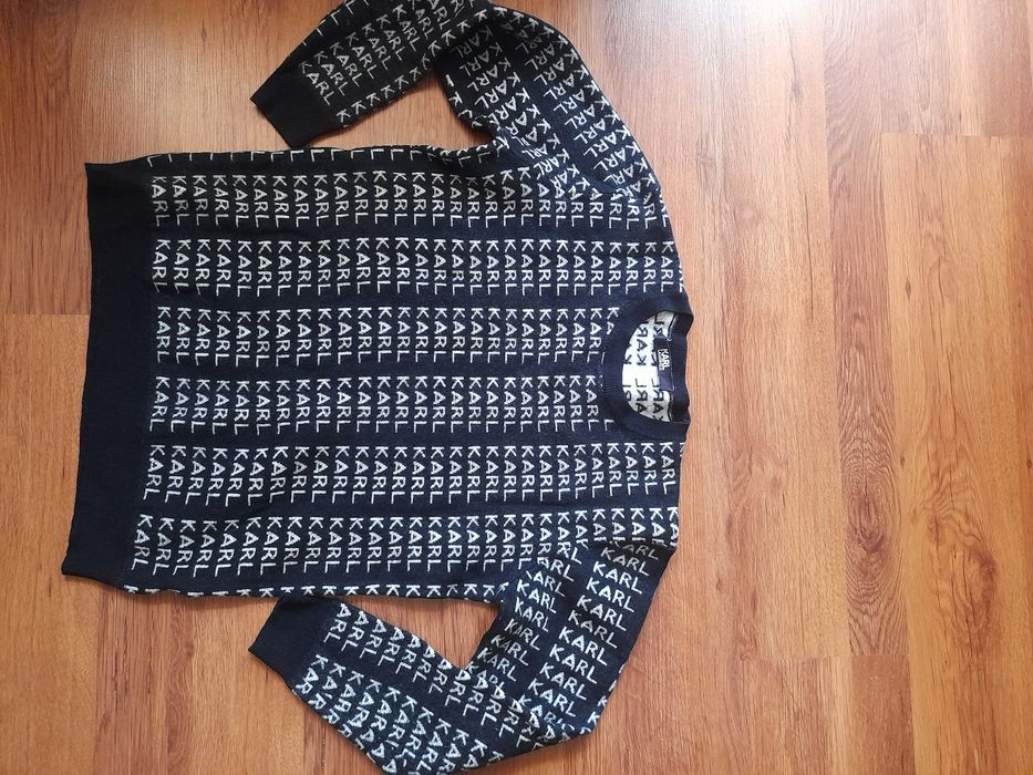 KARL LAGERFELD мъжки вълнен пуловер S размер.