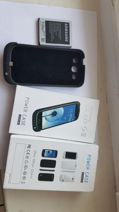 Продам чехол зарядку.