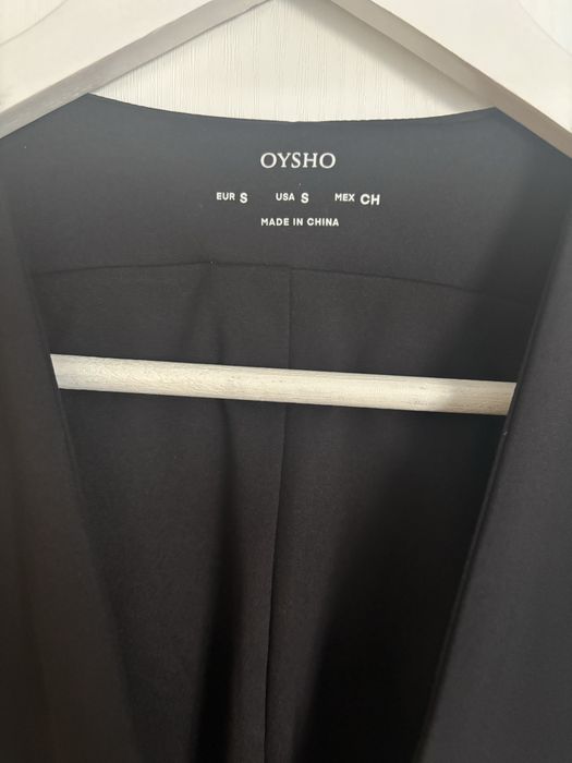 Oysho дамско елече