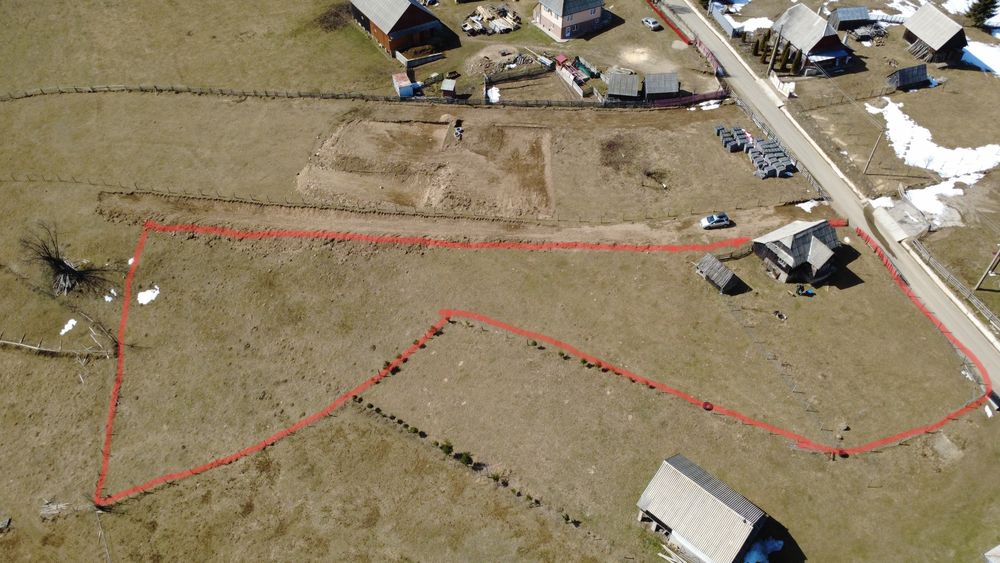 Teren cu casa in localitatea Măguri, comuna Măguri-Racatau