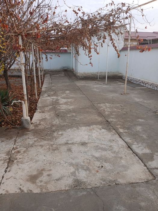 Мед коллеж тугрисидаги катеж сотилади