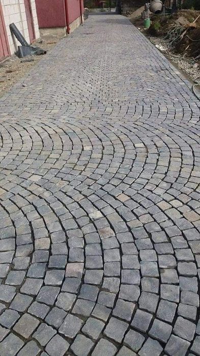 Piatra cubica andezit noua sau veche 10x10x10 + montaj profesional