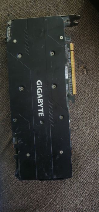 Vand placa video Amd Rx 5700 8gb