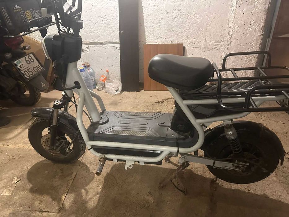 Электроскутер Fast Mile